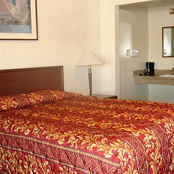 Holiday Motel Waynesburg Экстерьер фото